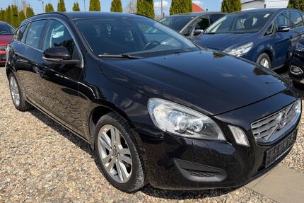 Volvo V60 199.999 km 6.590 &euro; Potsdam Mittelmark / Beelitz 14547