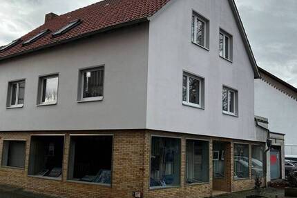 Wohn- und Geschäftshaus 8 zimmer