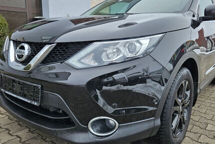 Nissan Qashqai 112.500 km 12.200 &euro; Regensburg 93057