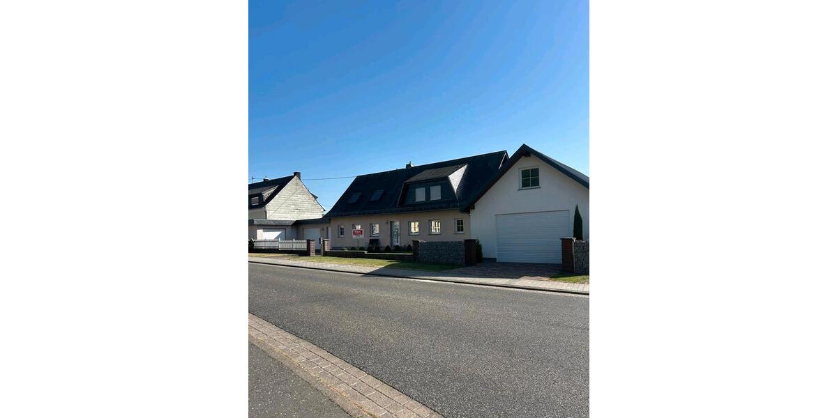 Einfamilienhaus Halsenbach - 5 Zimmer, 180 m&sup2;, 499.000&euro; | Angebot:26951809