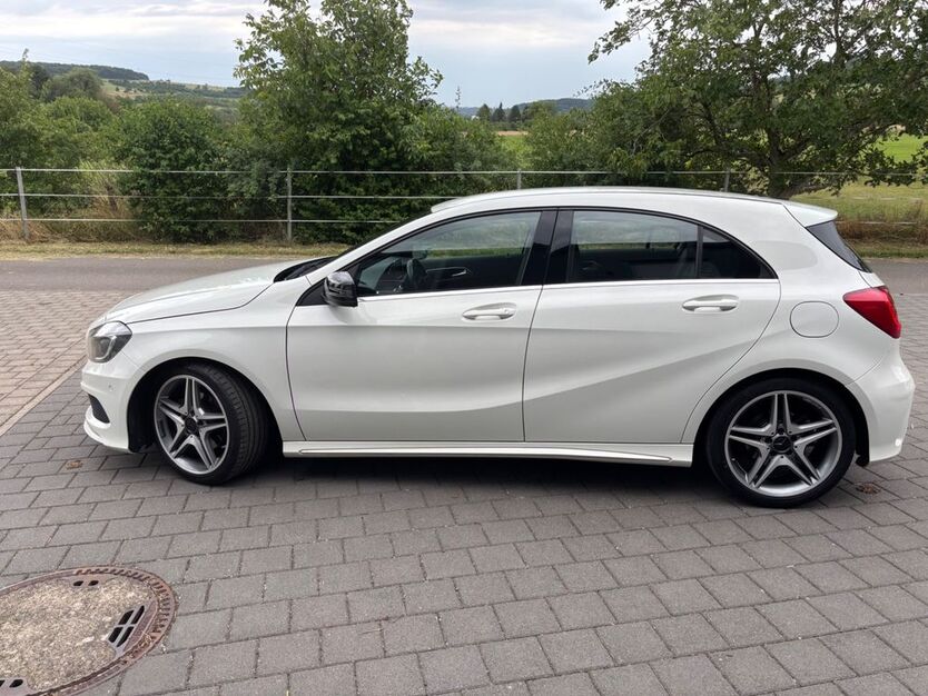 Mercedes-Benz A 180 160.000 km 11.800 € Mandelbachtal 66399