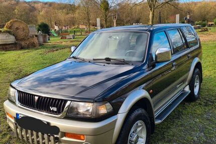 Mitsubishi Pajero 320.000 km 7.900 &euro; Neunkirchen-Seelscheid 53819