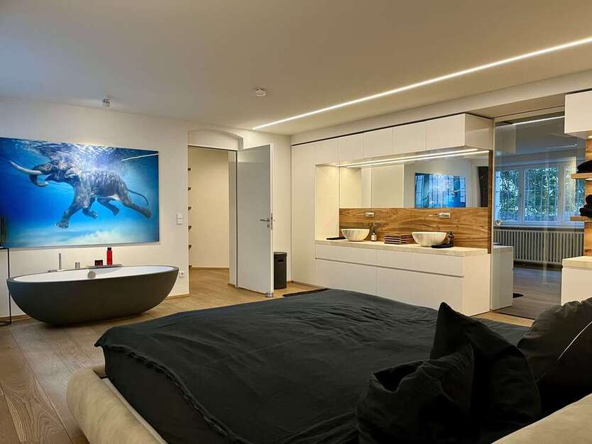 Wohnung zum Kaufen in Berlin 2.100.000 € 253.39 m²