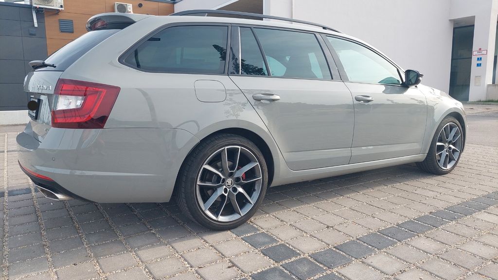 Skoda Octavia 96.233 km 22.800 &euro; Berglern 85459