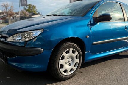 Peugeot 206 234.214 km 799 &euro; Frankfurt am Main 60386