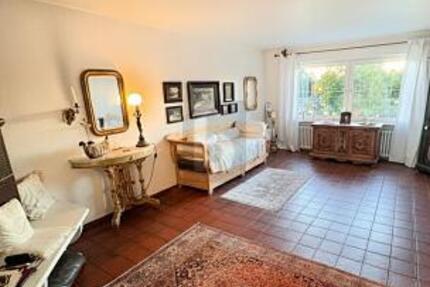 GUTE ANBINDUNG MIT PARKPLATZ 2 zimmer