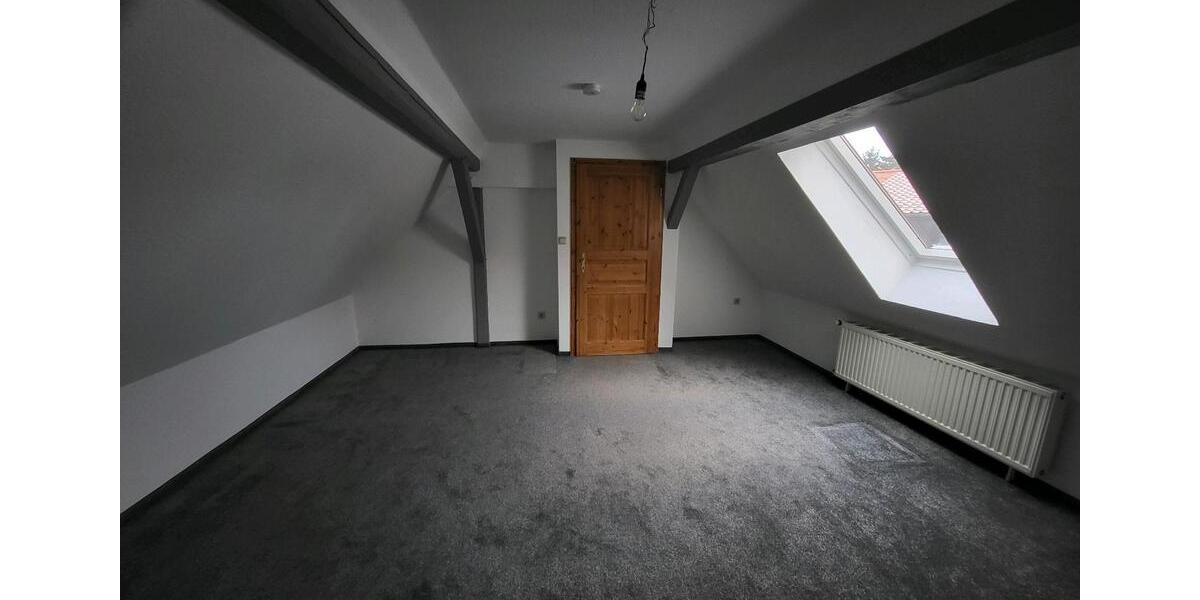 Einfamilienhaus Ilsenburg (Harz) - 6 Zimmer, 140 m&sup2;, 850&euro; | Angebot:25590760