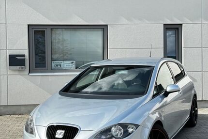 Seat Leon 165.305 km 4.899 &euro; Bochum 44807