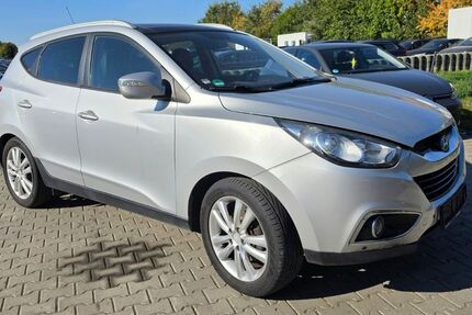 Hyundai ix35 181.000 km 5.450 &euro; Mittenwalde 15749