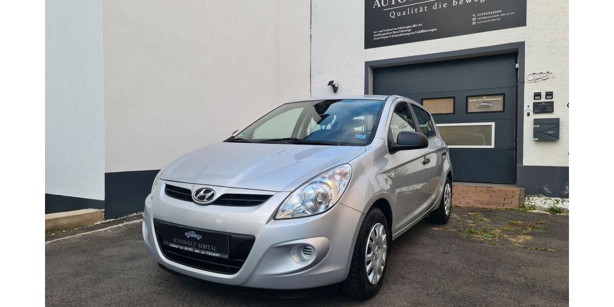 Hyundai i20 146.674 km 3.999 € Bad Neuenahr Ahrweiler 53474