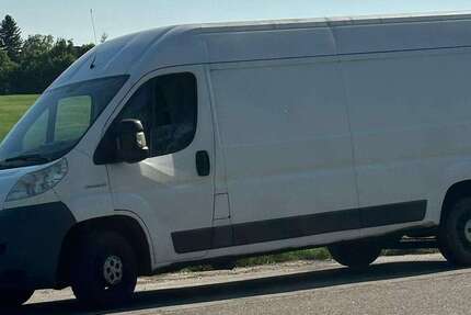Peugeot Boxer 174.200 km 8.900 &euro; München, Landeshauptstadt 80939
