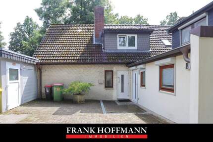 Ein Zuhause für Generationen - Charmantes Zweifamilienhaus in Hamburg-Poppenbüttel 7 zimmer