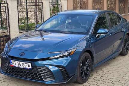 Toyota Camry 3.650 km 35.890 &euro; Hann. Münden, Stadt 34346