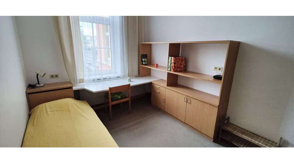 Wohnung zum Mieten in Passau 202 € 17 m²