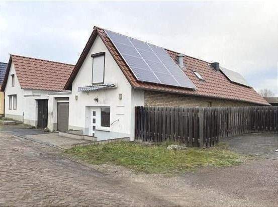 Einfamilienhaus Seegebiet Mansfelder Land Röblingen am See - 4 Zimmer, 110 m&sup2;, 95.000&euro; | Angebot:26683903