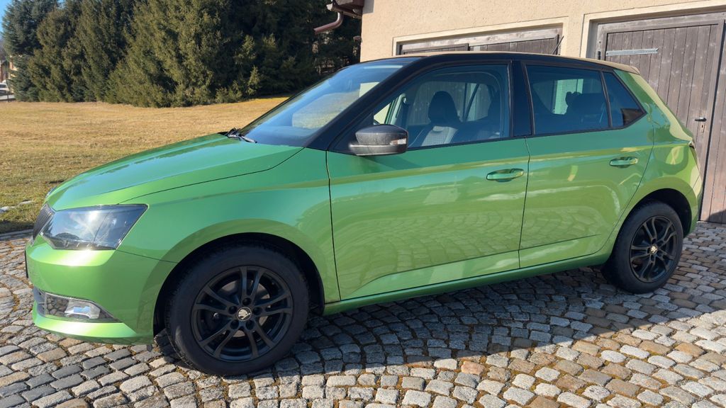Skoda Fabia 84.200 km 7.499 &euro; Schwarzenberg OT Pöhla 08340