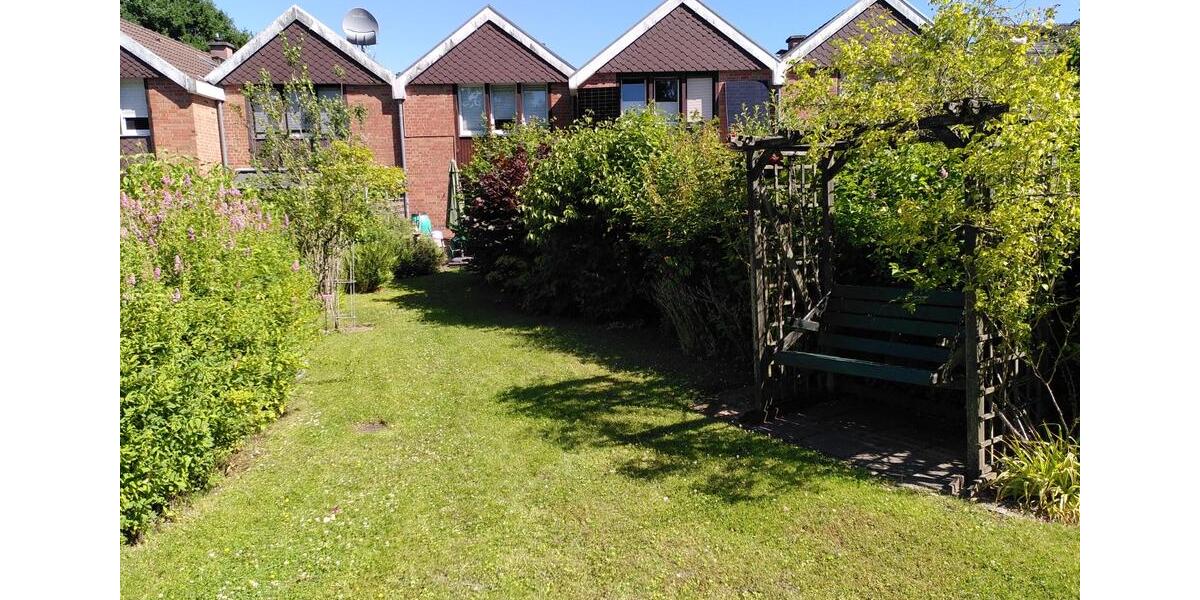 Reihenhaus Ahrensburg - 3 Zimmer, 85 m&sup2;, 360.000&euro; | Angebot:27077538