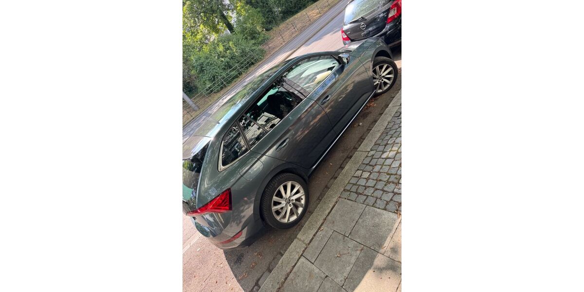 Skoda Scala 90.000 km 15.900 &euro; Augsburg 86153