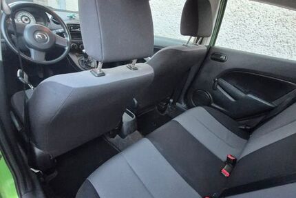 Mazda 2 201.556 km 2.000 &euro; Klostermansfeld 06308