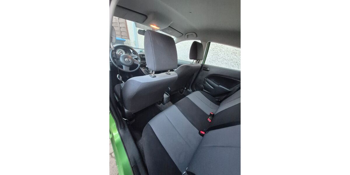 Mazda 2 201.556 km 2.000 &euro; Klostermansfeld 06308