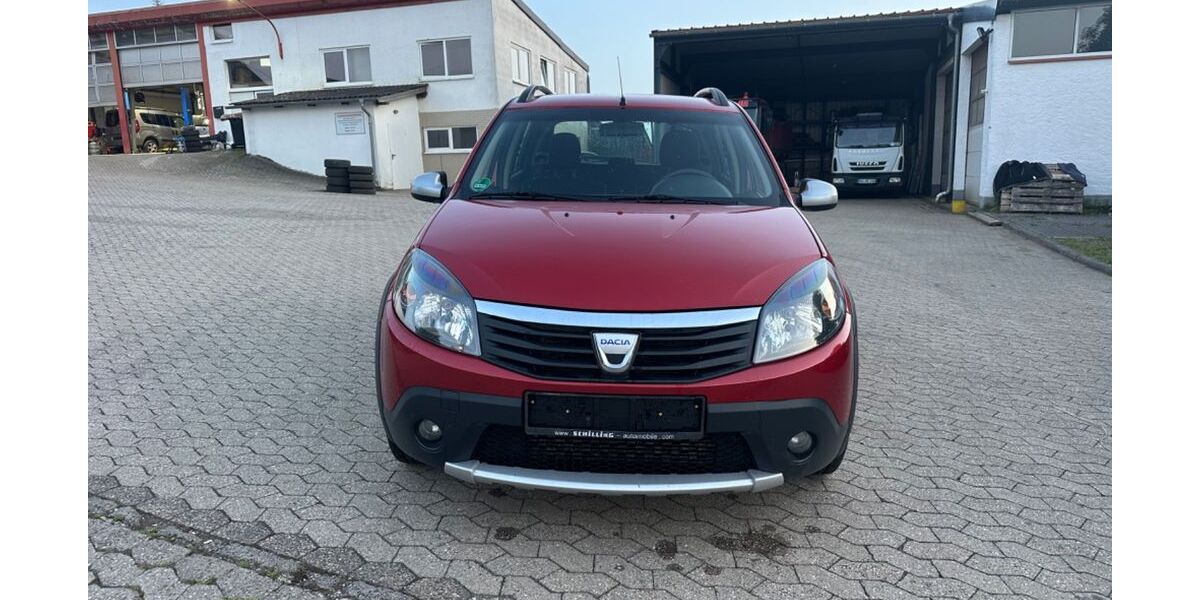 Dacia Sandero 176.964 km 2.100 &euro; Müllenbach 53520