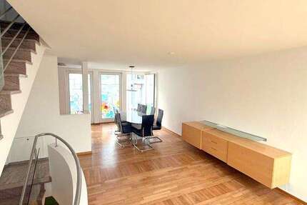 Haus Kleve - 4 Zimmer, 137 m&sup2;, 1.500&euro; | Angebot:27084534