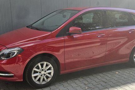 Mercedes-Benz B 180 283.500 km 6.250 € Wallhausen 55595