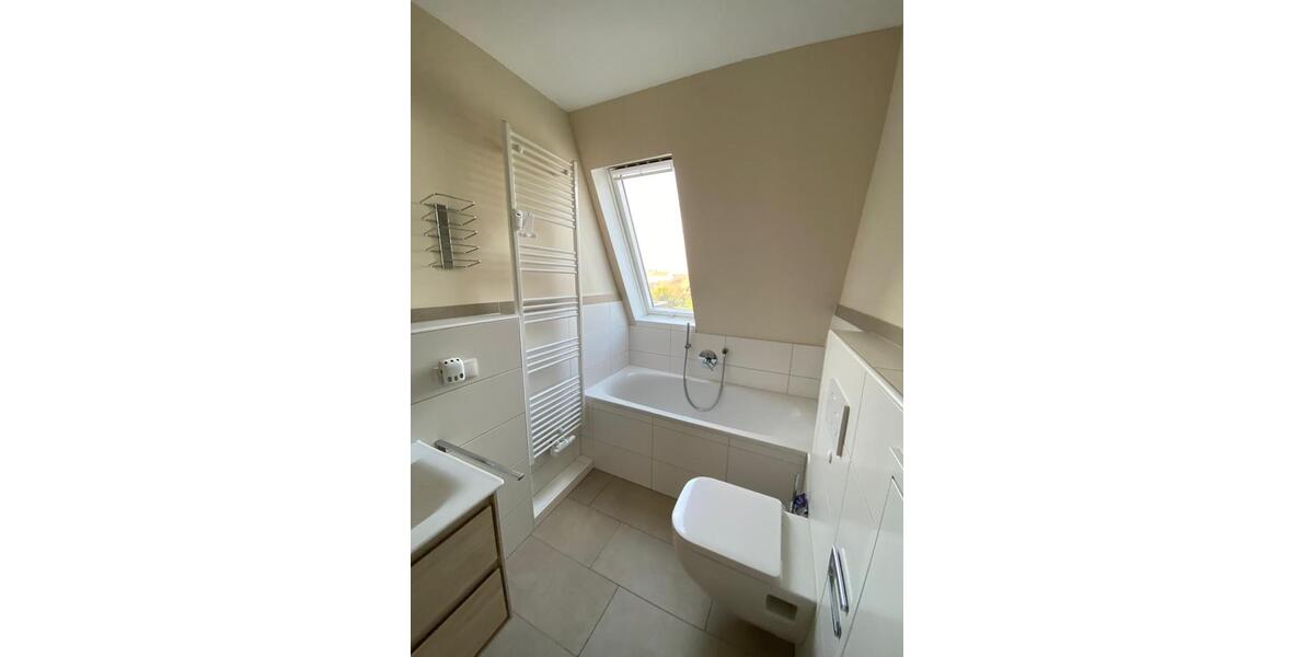Dachgeschoßwohnung Bamberg Bamberg-Ost - 2.5 Zimmer, 72 m&sup2;, 1.100&euro; | Angebot:26284511