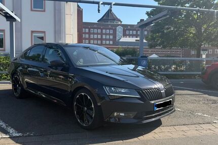 Skoda Superb 148.000 km 21.990 &euro; Laatzen 30880