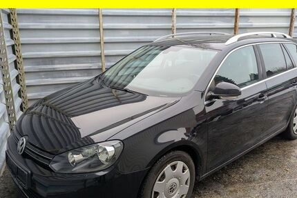 VW Golf 367.750 km 4.400 &euro; Lübeck 23556
