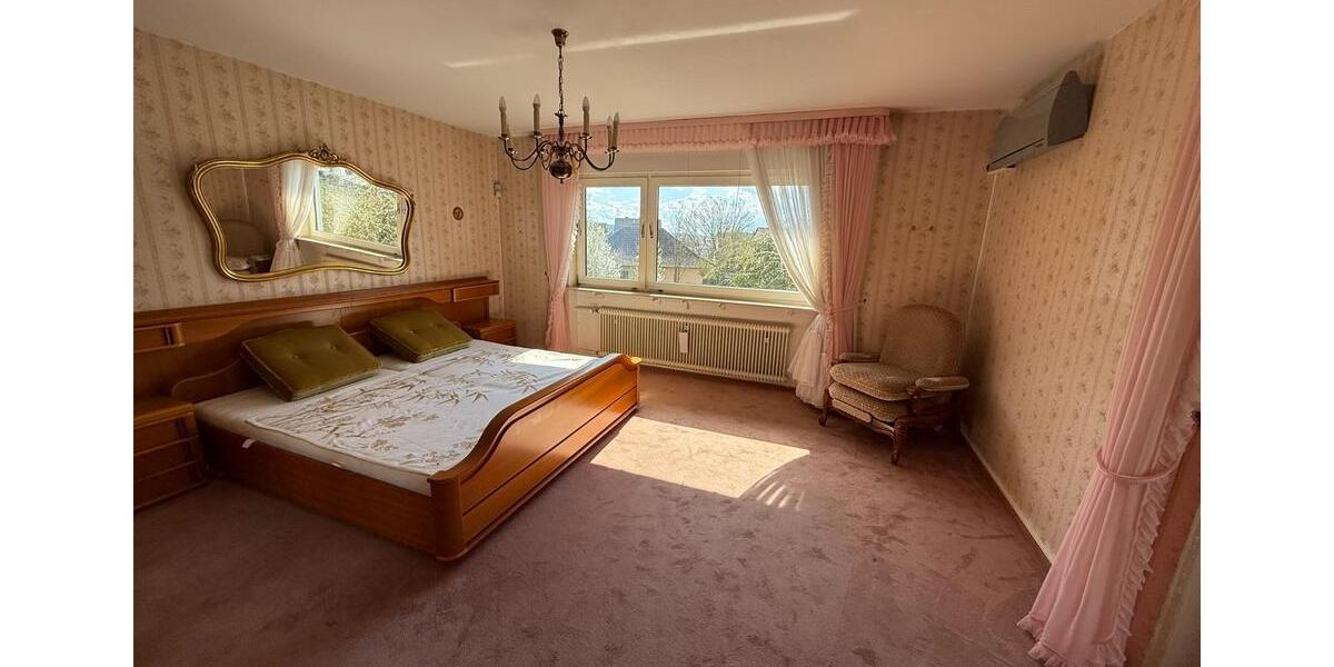 Freistehendes Einfamilienhaus inkl. 2 Appartements in Rüdesheim 6 zimmer