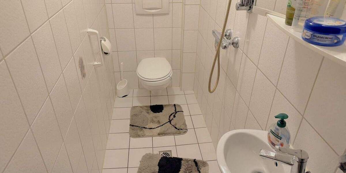 Einfamilienhaus Püttlingen - 6 Zimmer, 168 m&sup2;, 189.000&euro; | Angebot:25674631