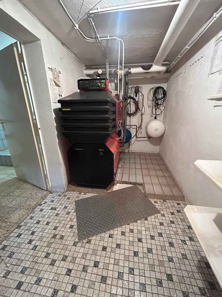 Großzügige Doppelhaushälfte mit Garten, Garage & Ausbaupotenzial