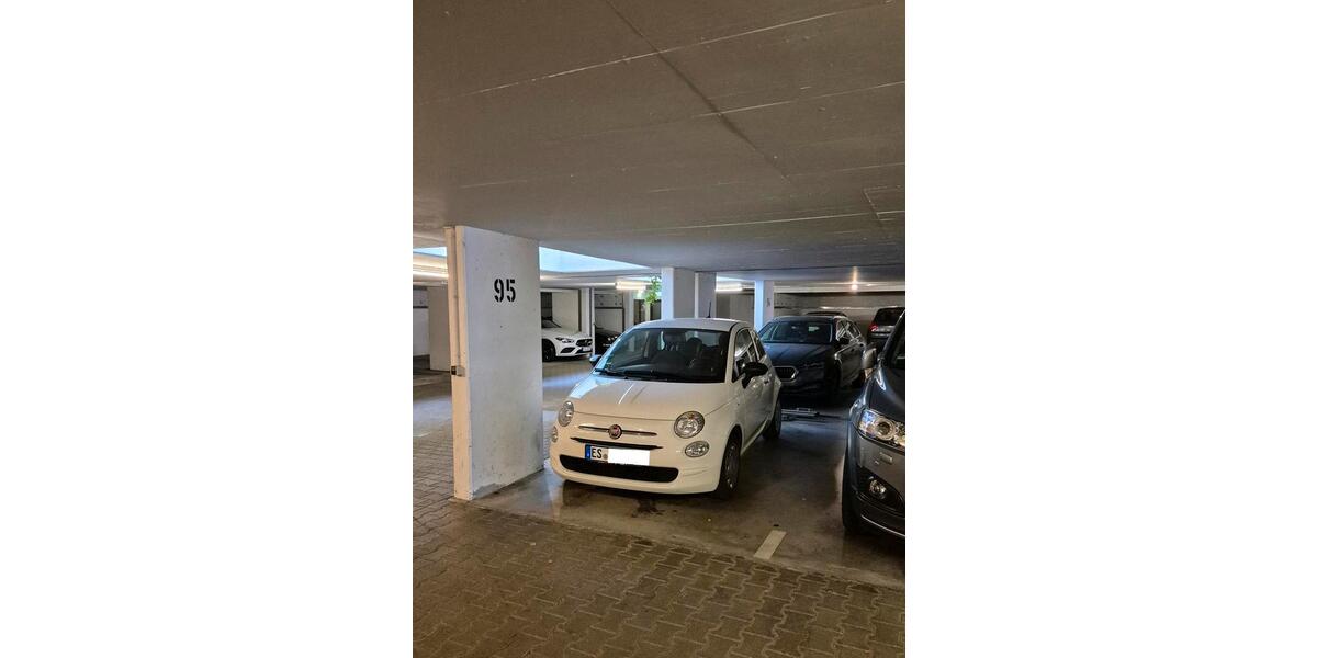 Etagenwohnung Esslingen am Neckar Hegensberg - 3 Zimmer, 74 m&sup2;, 1.100&euro; | Angebot:25452030