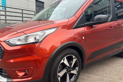 Ford Tourneo Connect 48.245 km 20.480 &euro; Berlin 13353