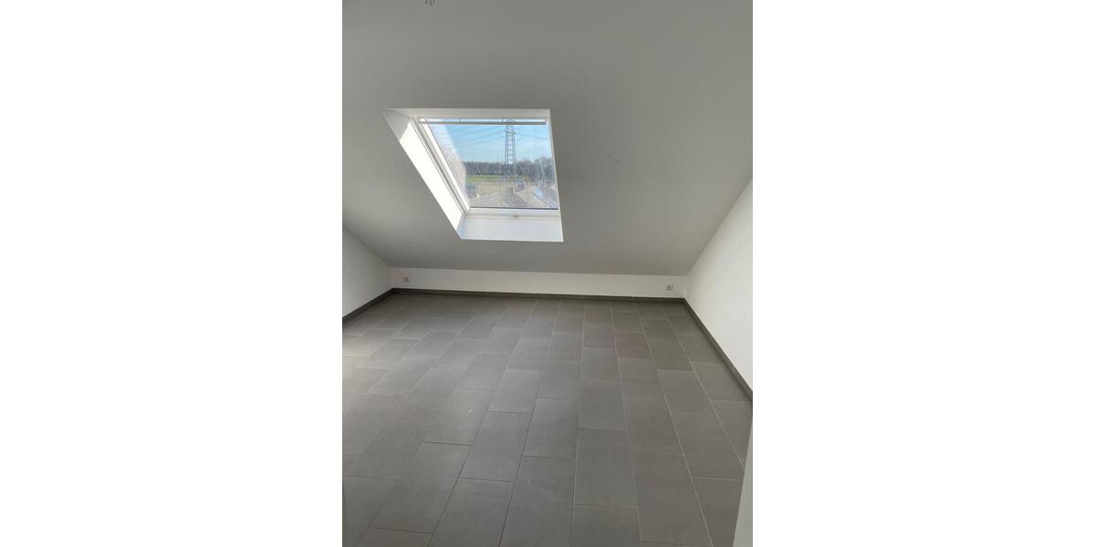 Dachgeschoßwohnung Gütersloh - 2 Zimmer, 62 m&sup2;, 550&euro; | Angebot:26322742