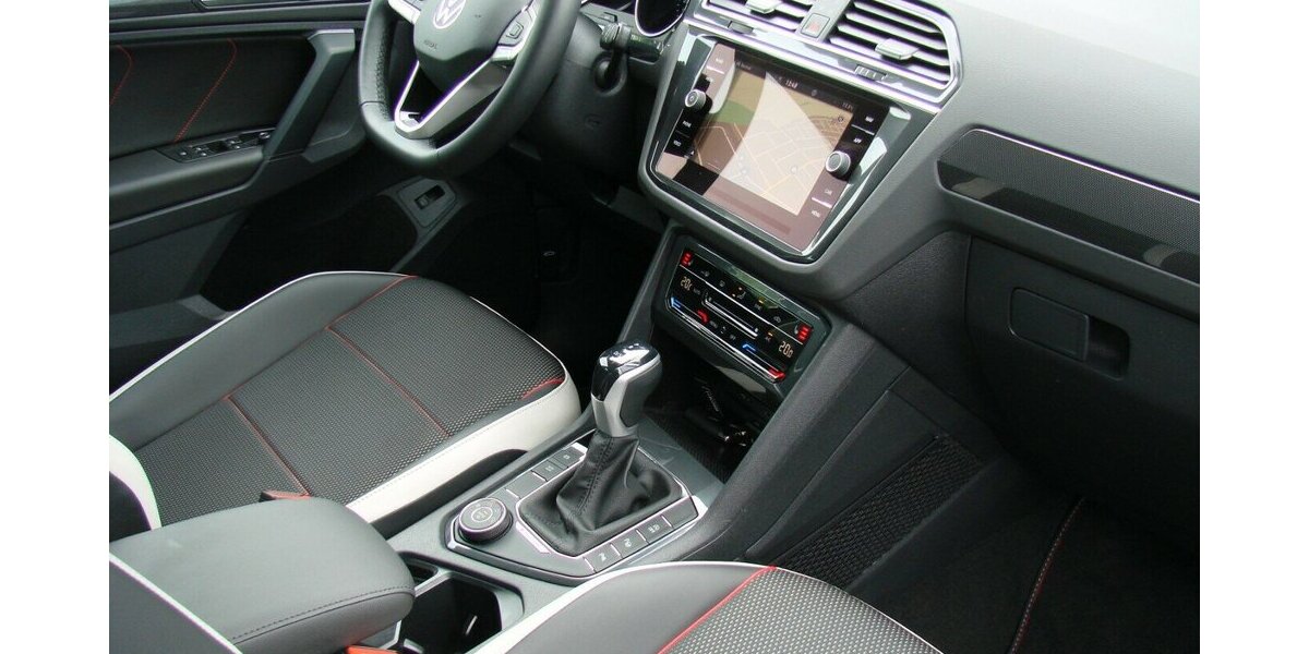 VW Tiguan 2.0TDI Urban Sport 4x4 ACC Navi LED 1.501 km 35.980 &euro; Falkensee 14612