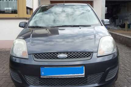 Ford Fiesta 120.700 km 1.600 &euro; Uersfeld 56767