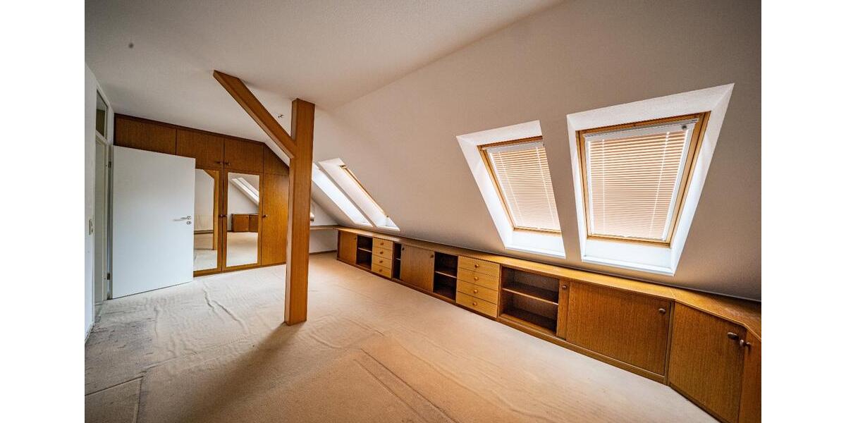 Familienfreundliches Massivhaus mit ausgebautem Studio 5 zimmer