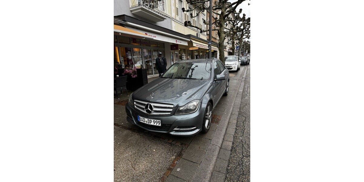 Mercedes-Benz C 180 178.000 km 10.200 &euro; Baden-Baden 76530