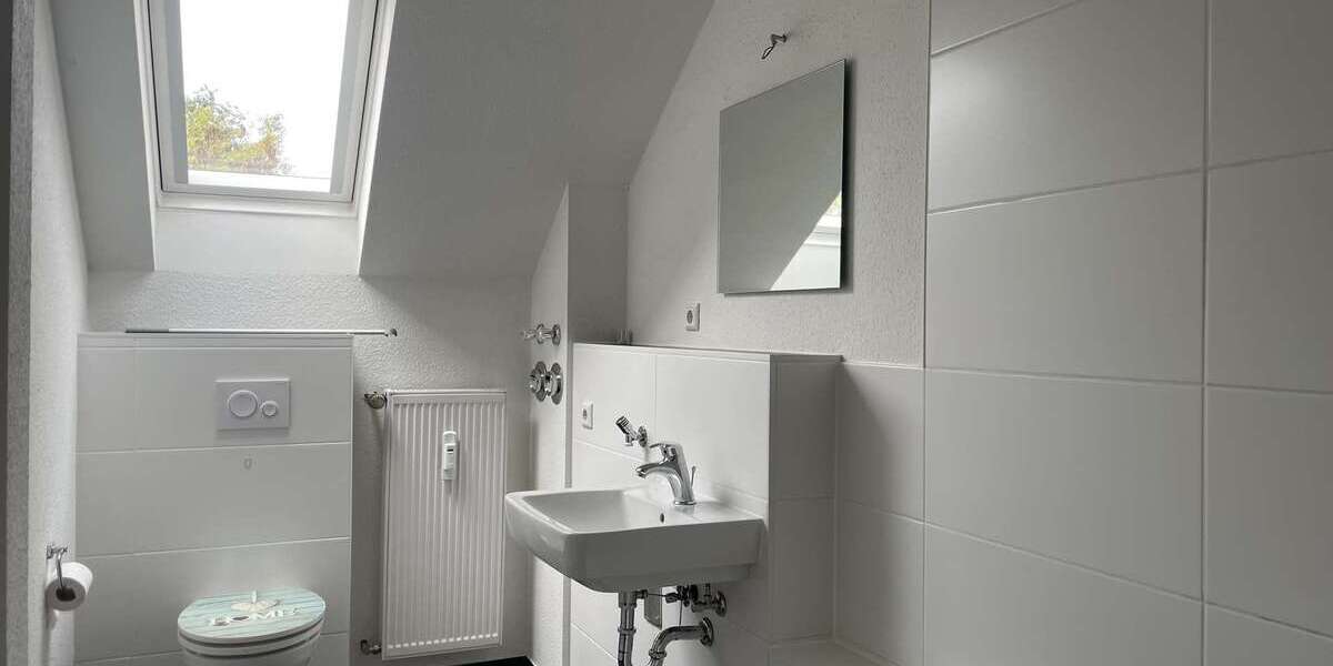 3 Raumwohnung mit modernem Bad in guter Wohnlage von Altchemnitz! 3 zimmer