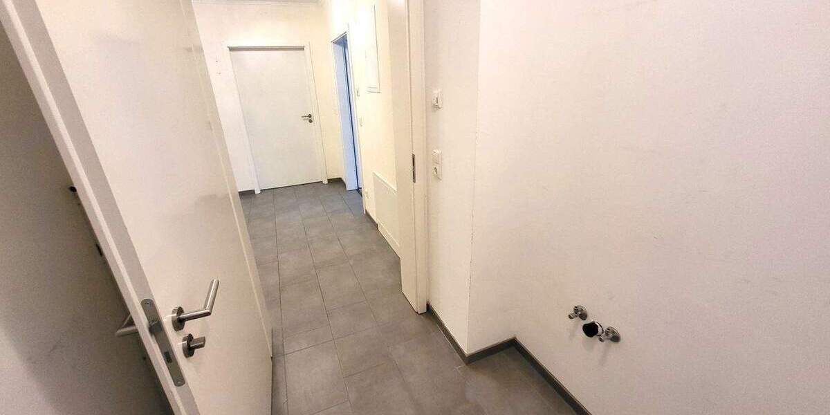 Etagenwohnung Hemer - 2 Zimmer, 83 m&sup2;, 995&euro; | Angebot:24775503
