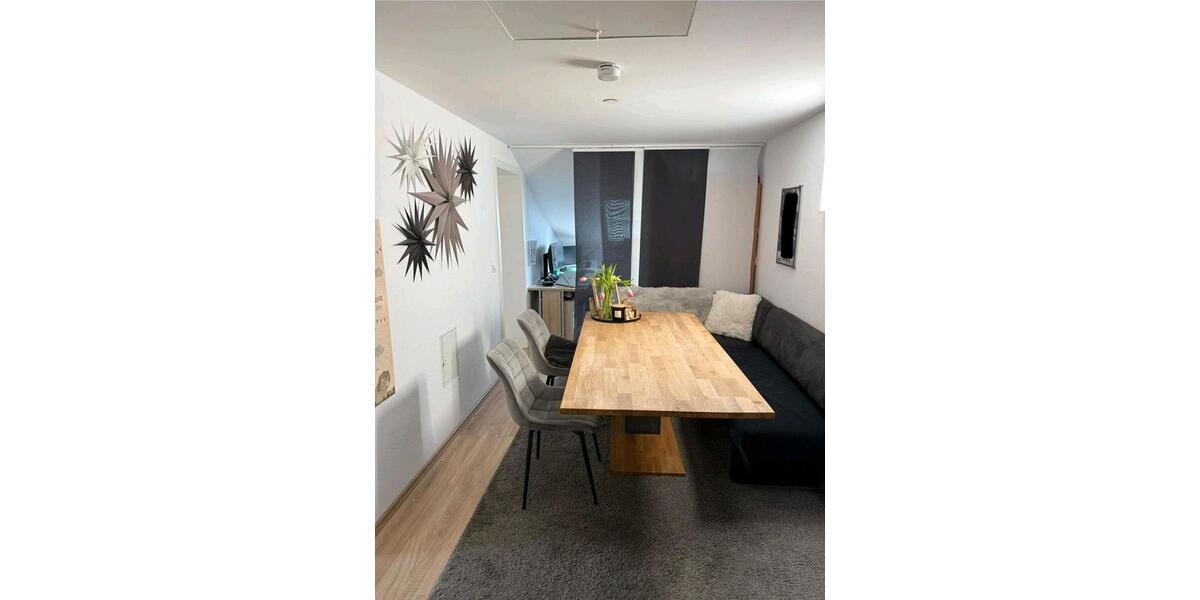 Etagenwohnung Tiefenbach - 3 Zimmer, 128 m&sup2;, 1.190&euro; | Angebot:26678760