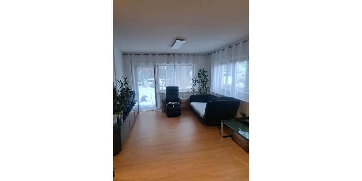 2 Zimmer Wohnung mit Garten und Stellplatz 2 zimmer