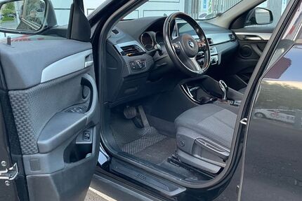 BMW X2 99.000 km 21.800 &euro; Dortmund 44145