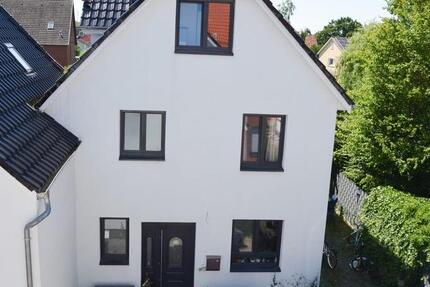 Haus Sehnde - 5 Zimmer, 187 m&sup2;, 425.000&euro; | Angebot:27069406