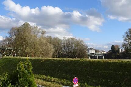 Großzügige 3-Zimmer-Wohnung mit Dachterrasse, Balkon & Garage 3 zimmer