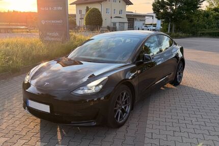 Tesla Model 3 82.400 km 22.999 &euro; Baierbrunn 82065