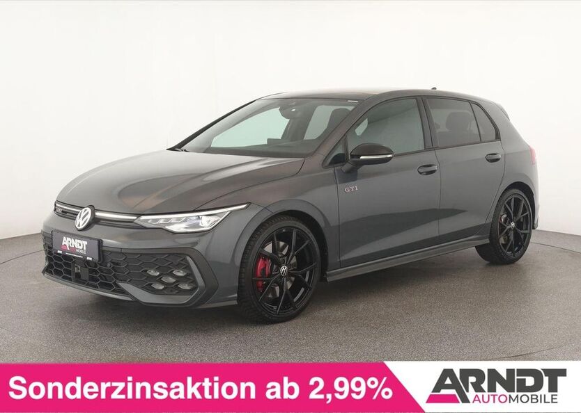 VW Golf 7.900 km 34.884 € Düsseldorf 40233