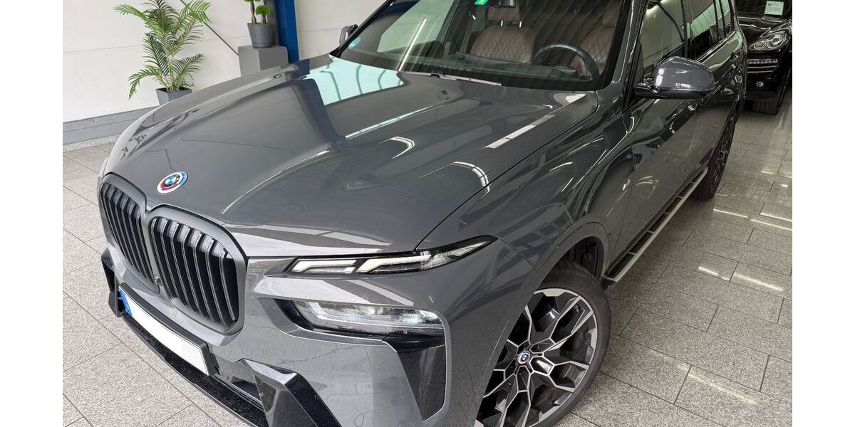 BMW X7 70.485 km 75.990 &euro; Köln 50829